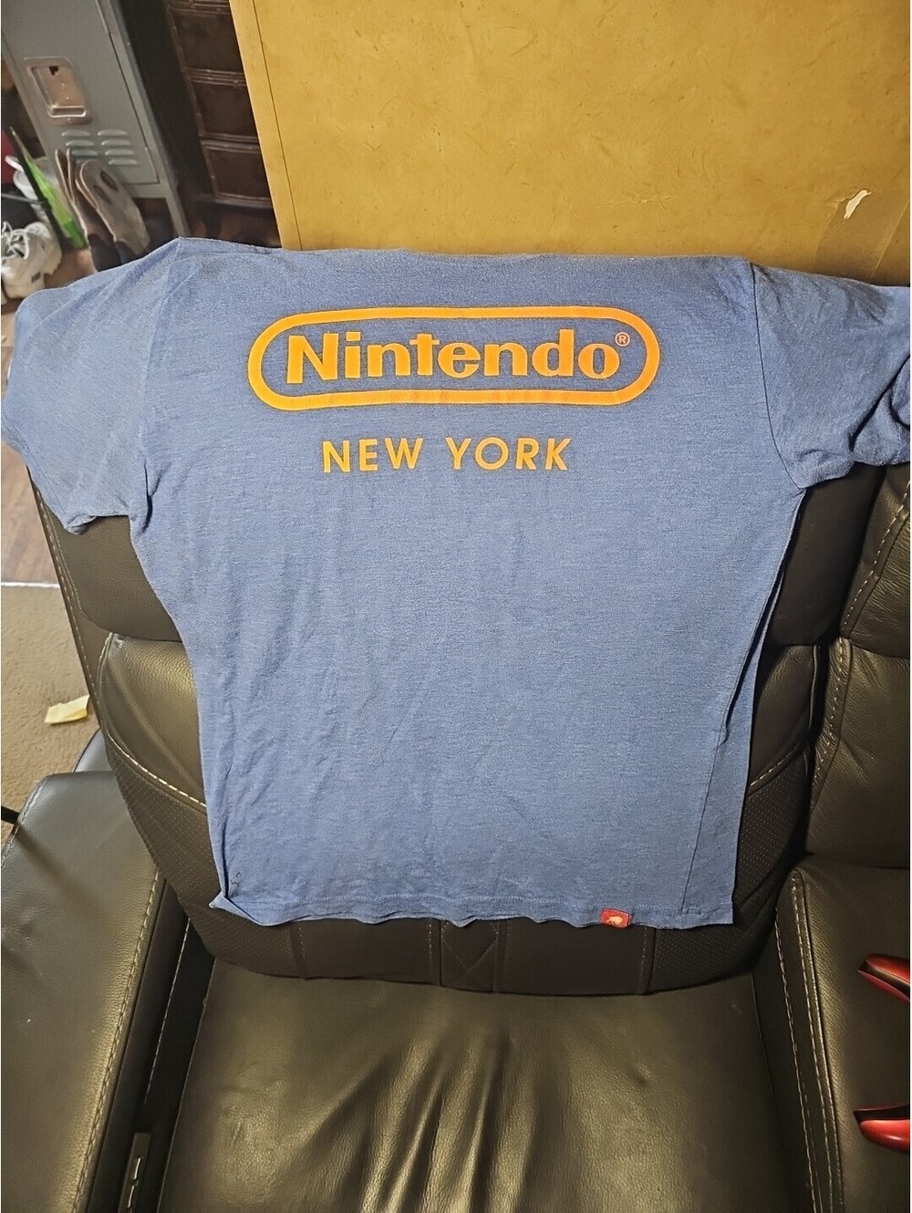 Nintendo New York Shirt – Blue – Large – Official Nintendo Seal [COPY]